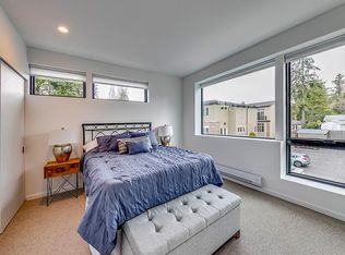 521 Madrona Way NE #29, Bainbridge Island, WA 98110