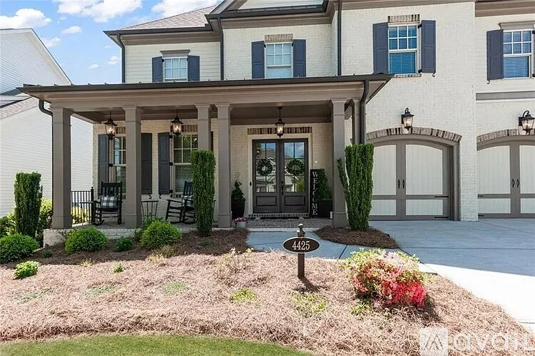 4 bed, 3.5 bath, 3487 sqft, $4,550 — Photo 3