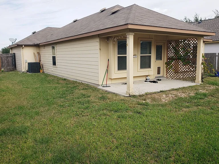 13009 Ring Dr — Photo 17