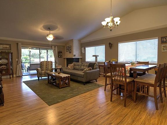 5th image of 510 Stanton Pl