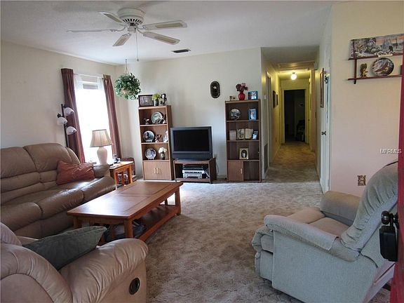 4th image of 601 W Oak Terrace Dr
