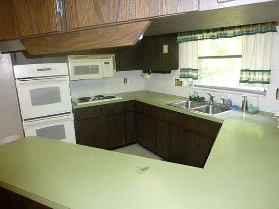 5th image of 1841 Almeria Way S