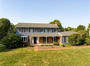 1937 Maplewood Ln, Allentown, PA 18103
