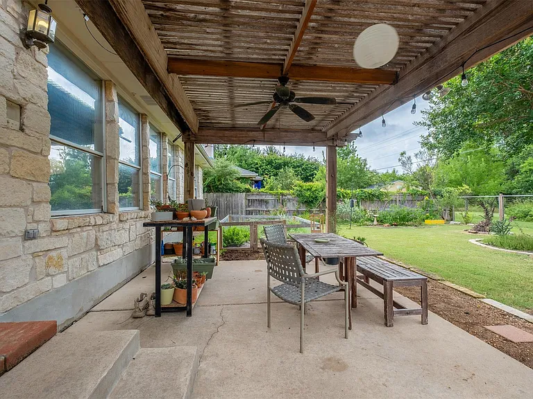 16853 Tortoise St — Photo 29