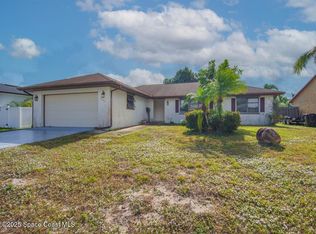362 SE Starfish Ave, Port Saint Lucie, FL 34983