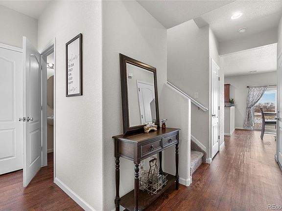 3rd image of 11187 Carbondale Street