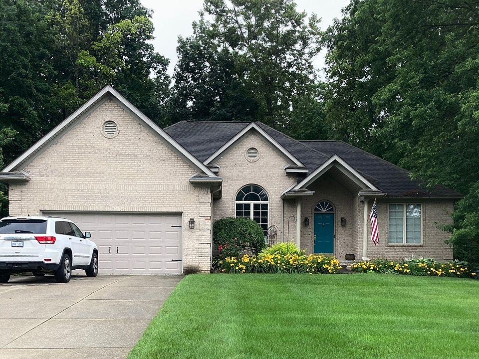 1st image of 2072 Larkspur Ln