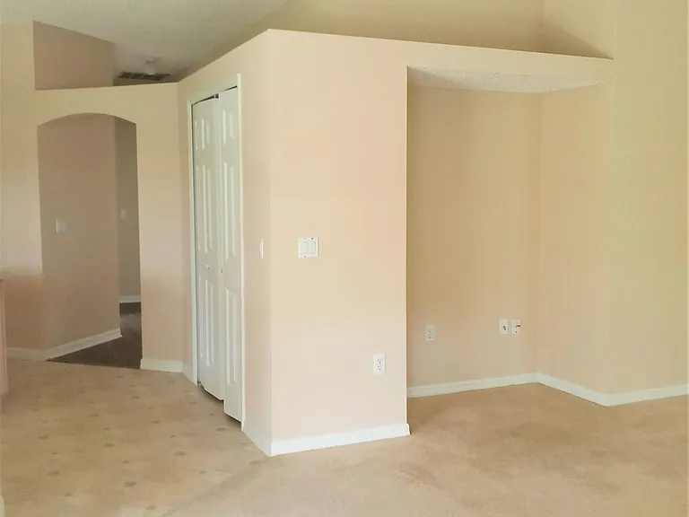 12 Empire Ln — Photo 8