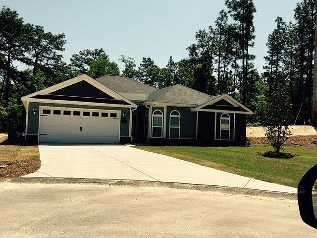 1st image of 377 Loudoun Drive