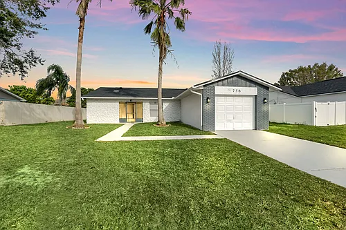 758 Dromedary Dr Photo 1
