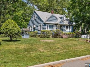 252 Saint Nicholas Ave, Hillsdale, NJ 07642