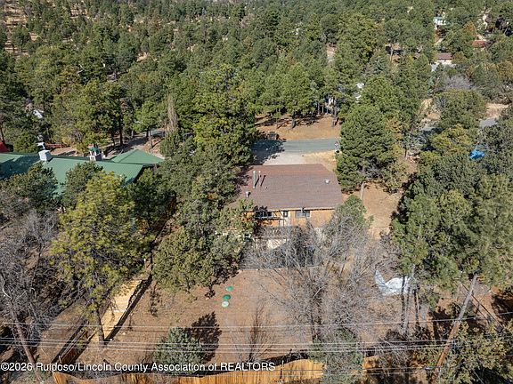 4th image of 106 Socorro Cir