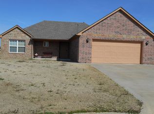 1801 Jacobs Ln, Wagoner, OK 74467