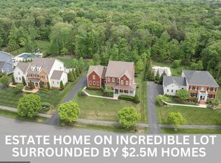 23130 Expedition Dr, Ashburn, VA 20148