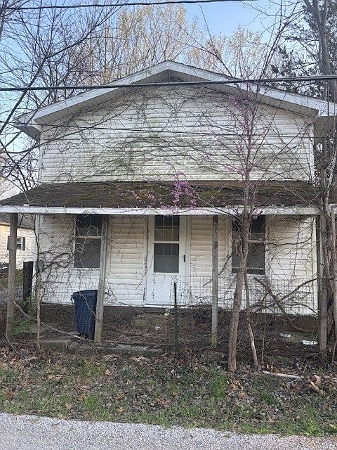 1st image of 4872 Old North Rd