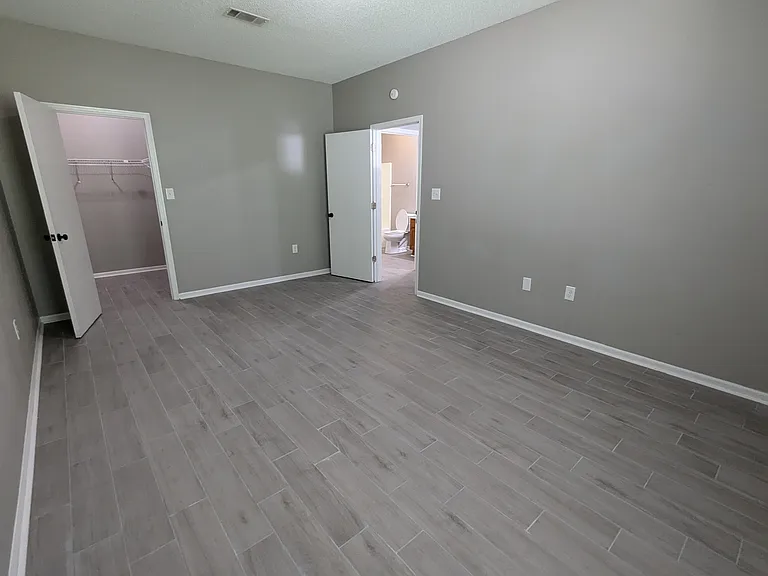 1839 Tyler St #12 — Photo 8