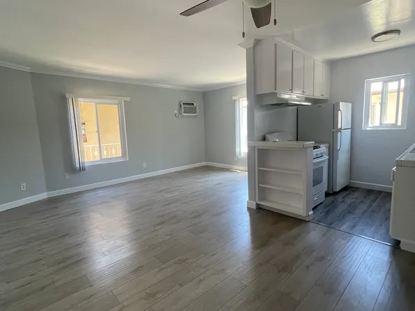 2150 N Beachwood Dr #5, Los Angeles, CA 90068