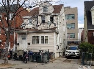 88-29 163rd St, Jamaica, NY 11432