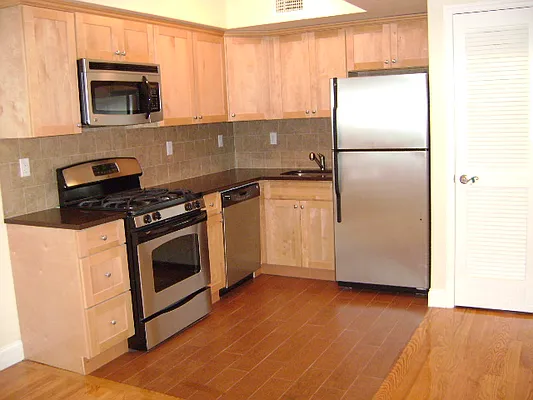 Rented by NY Space Finders Inc. | media 1