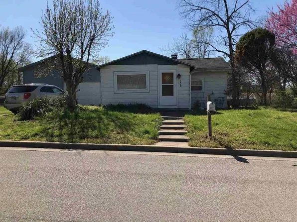 2432 N 27th St, Terre Haute, IN 47804