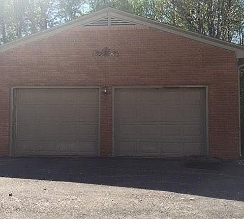 2 Car Garage