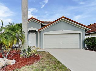 2705 Fairway Cove Ct, Wellington, FL 33414