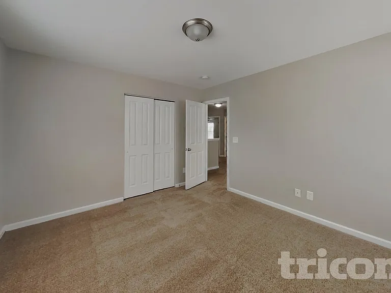 6867 Horseback Ln — Photo 14