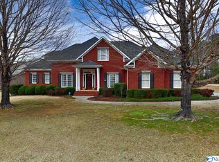 167 Greenlawn Dr, Meridianville, AL 35759