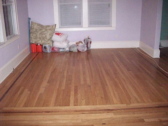 2nd image of 2653 Ernest St