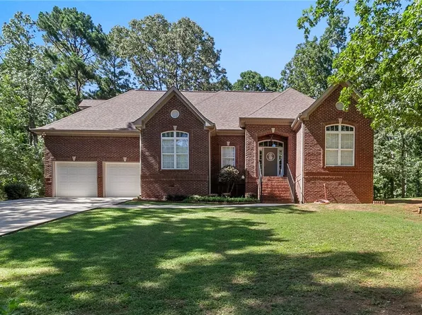 21208 Royal Dr, Mc Calla, AL 35111