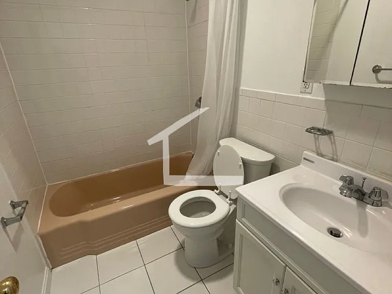 117 Fairbanks St #12A — Photo 6