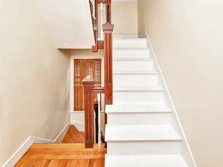 208 Brush Hill Rd #0 — Photo 14