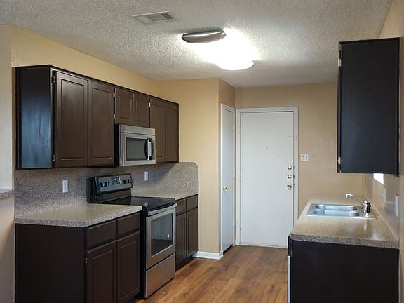 5th image of 4301 Sand Dollar Dr