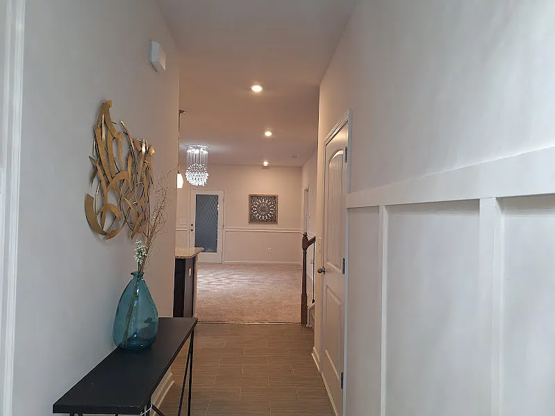 A29 160 Marion Dr - 160 Marion — Photo 3