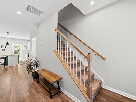 5th image of 804 Star Ridge Dr