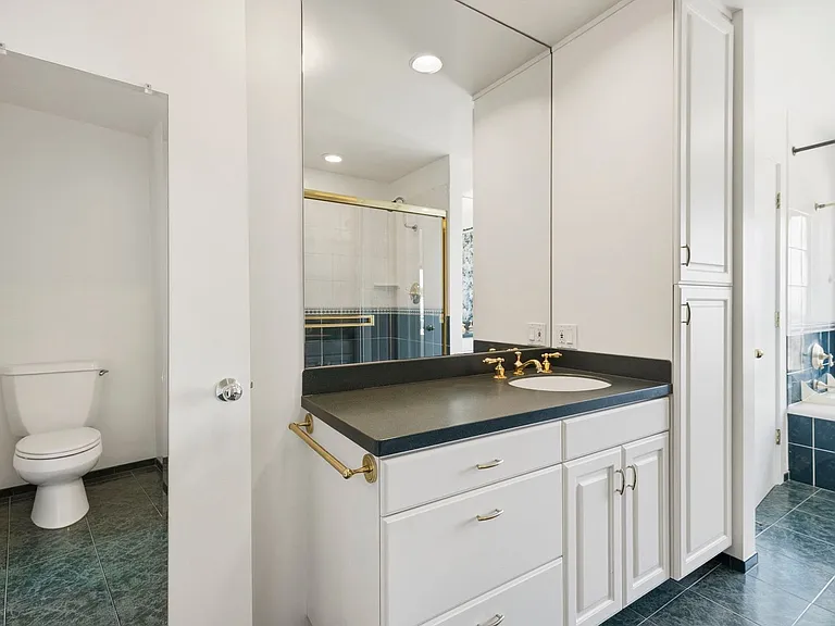 45 Graystone Ter — Photo 34