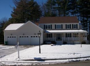 28 Donna Rd, Billerica, MA 01821