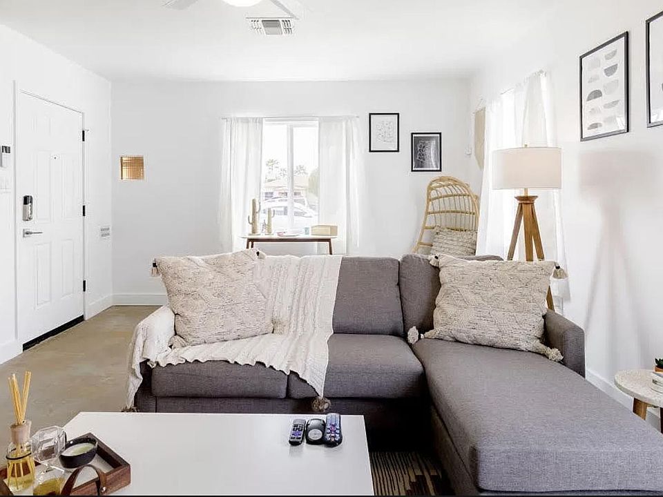 1st image of 1522 E Willetta St #1