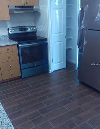 2nd image of 872 Henderson St