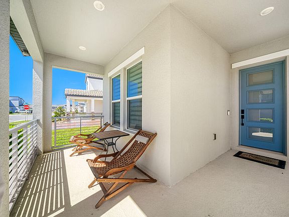 3rd image of 5210 Citrus Leaf Boulevard