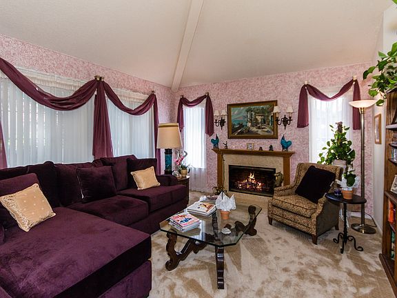 5th image of 39750 Del Val Dr