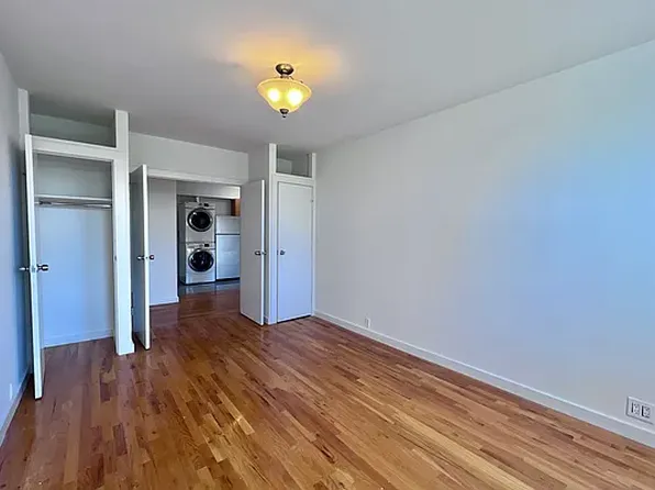 282 Cabrini Boulevard image 9 of 13