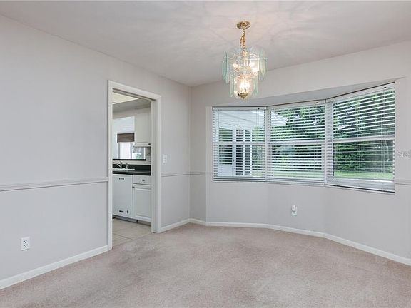 4th image of 900 Mandarin Dr