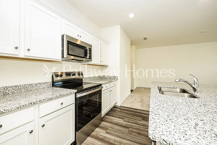 1058 Large Poppy Dr — Photo 10