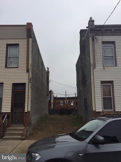 2nd image of 3405 N 3rd St