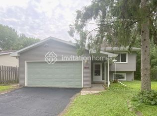 7595 Springbrook Ln, Woodbury, MN 55125