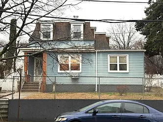 1635 Union Turnpike, #2