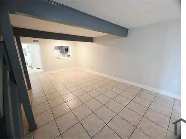 3317 Kabel Dr, New Orleans, LA 70131