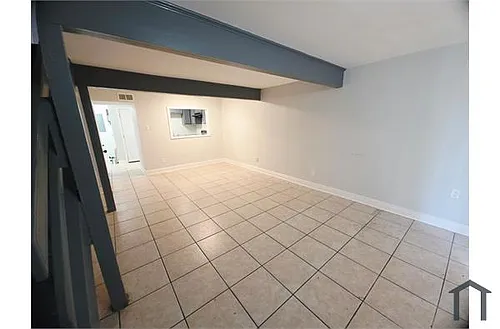 3317 Kabel Dr Photo 1