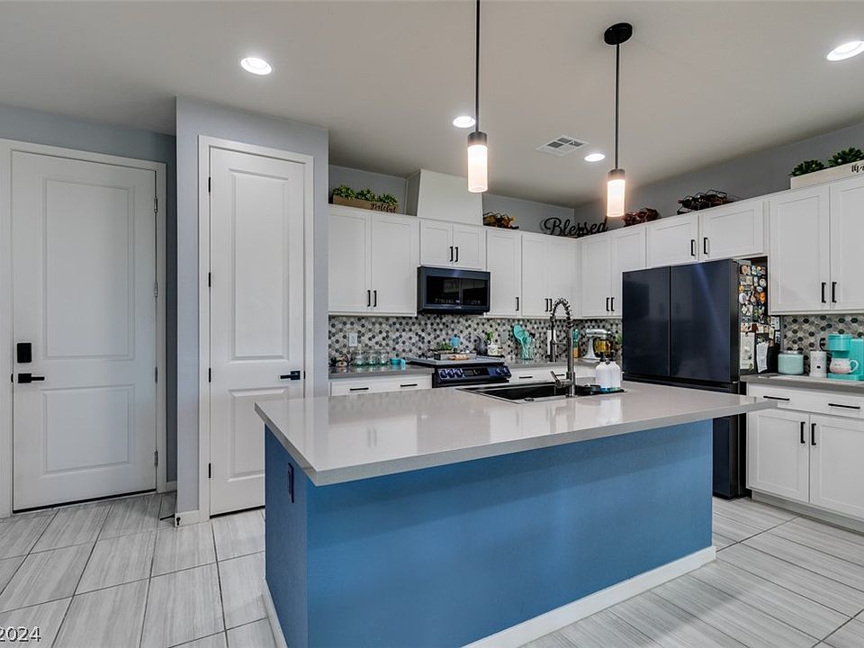 1st image of 226 Seven Valleys Ct